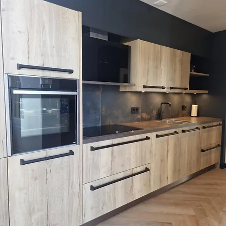 Modern Spacious Within Walking Distance Of The North Sea In *