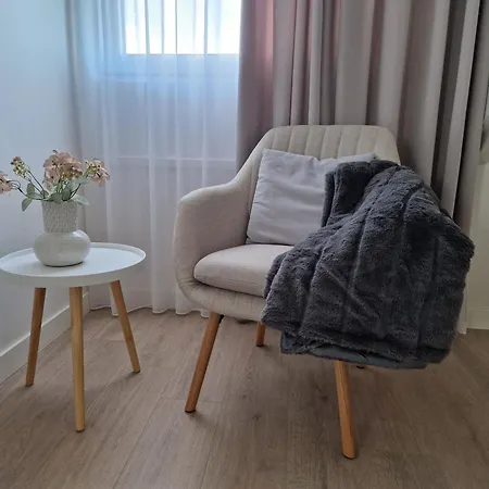 Modern Spacious Within Walking Distance Of The North Sea In *